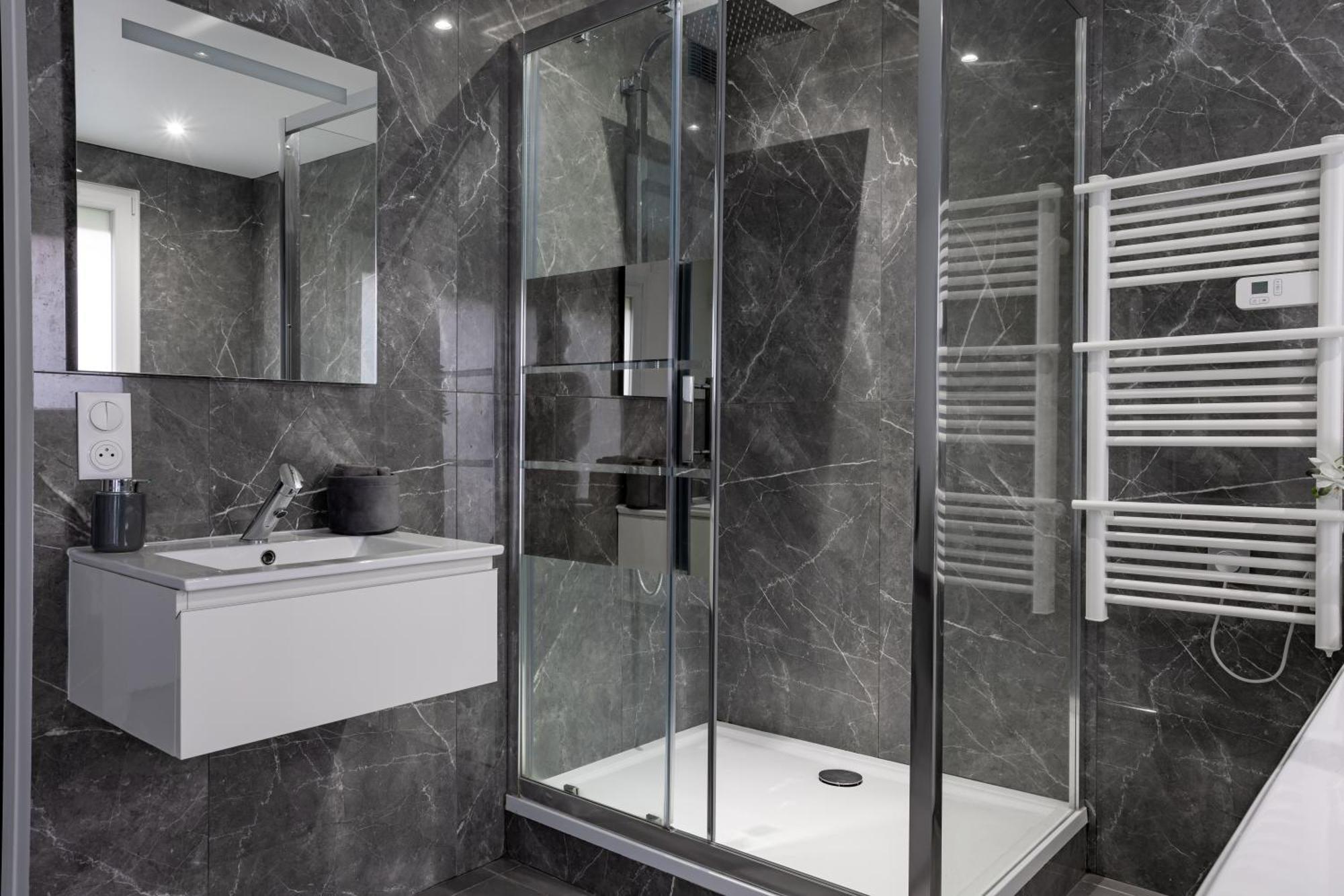 Suite Avec Jacuzzi & Terrasse Савигны-Ле-Темпле Экстерьер фото